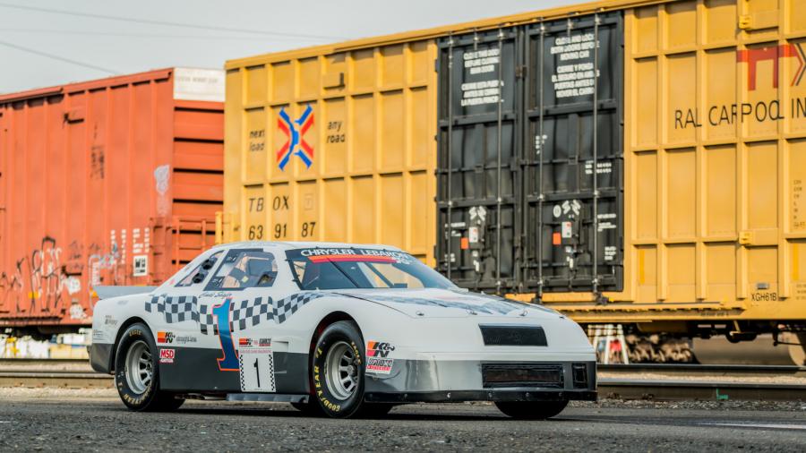  Chrysler LeBaron Race Car 1987 года  (фото 2 из 129)